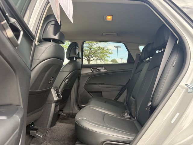 Certified 2026 Kia Sportage EX FWD image 10