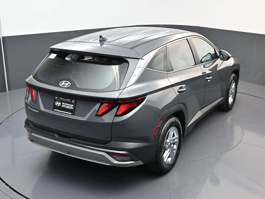 Used 2026 Hyundai Tucson SE FWD image 16
