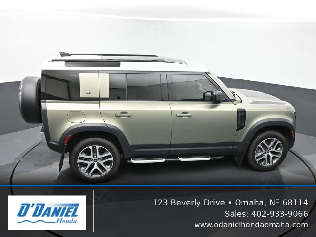 Used 2020 Land Rover Defender 110 HSE AWD/4WD image 19