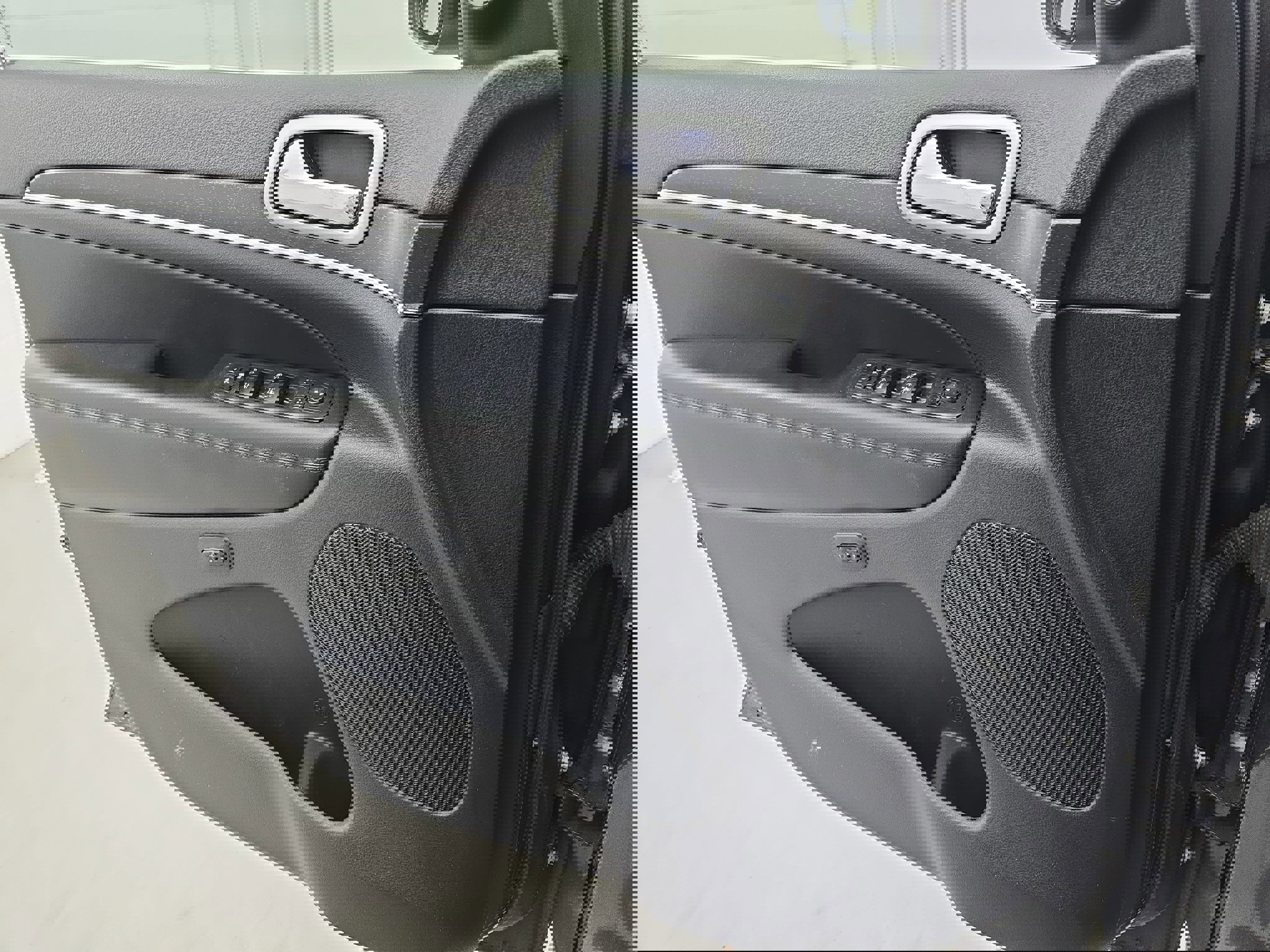 Used 2018 Jeep Grand Cherokee Limited image 25