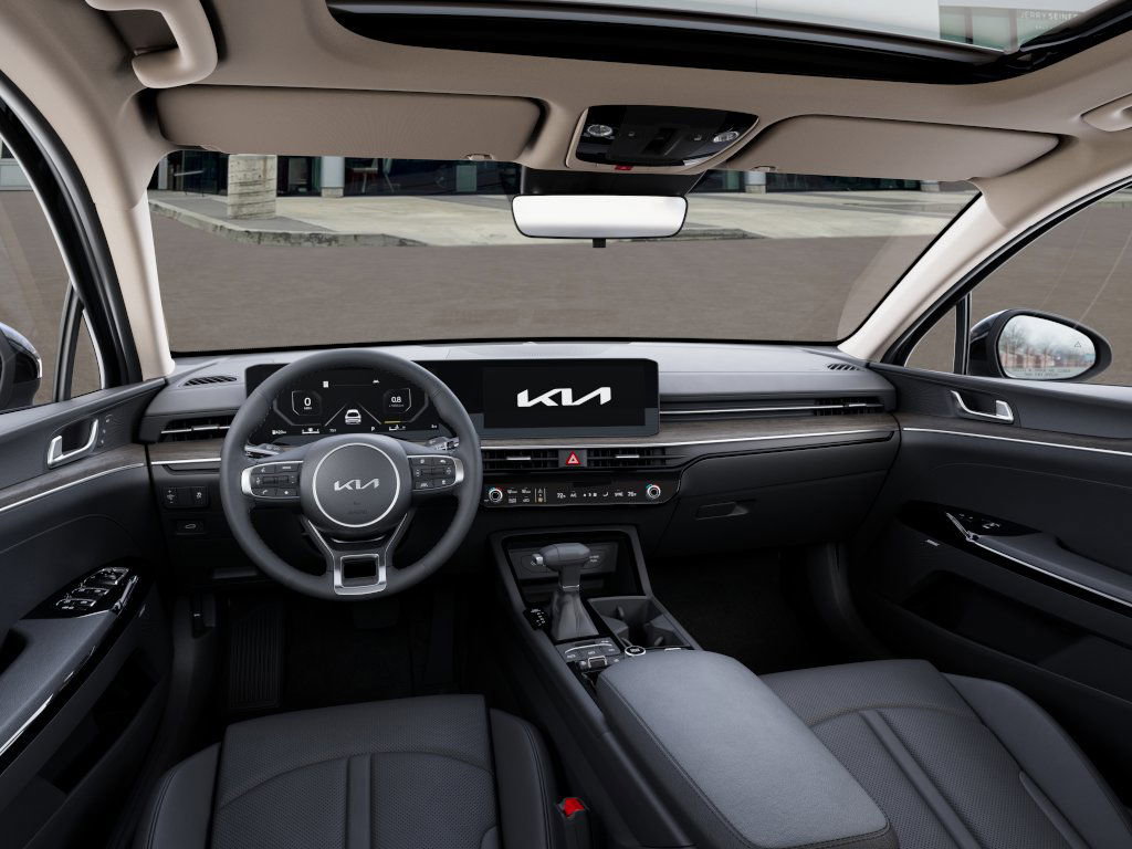 New 2025 Kia K5 EX image 15
