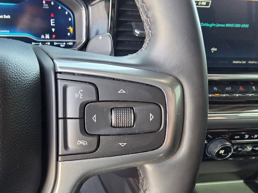 Used 2023 Chevrolet Silverado 1500 RST image 16