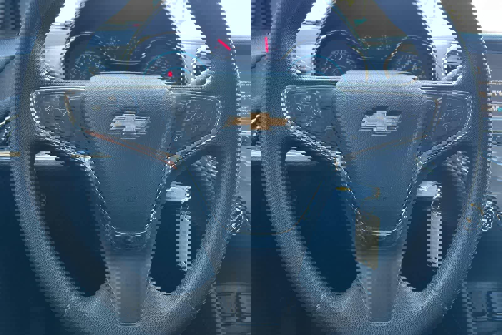 Used 2017 Chevrolet Cruze LT image 23