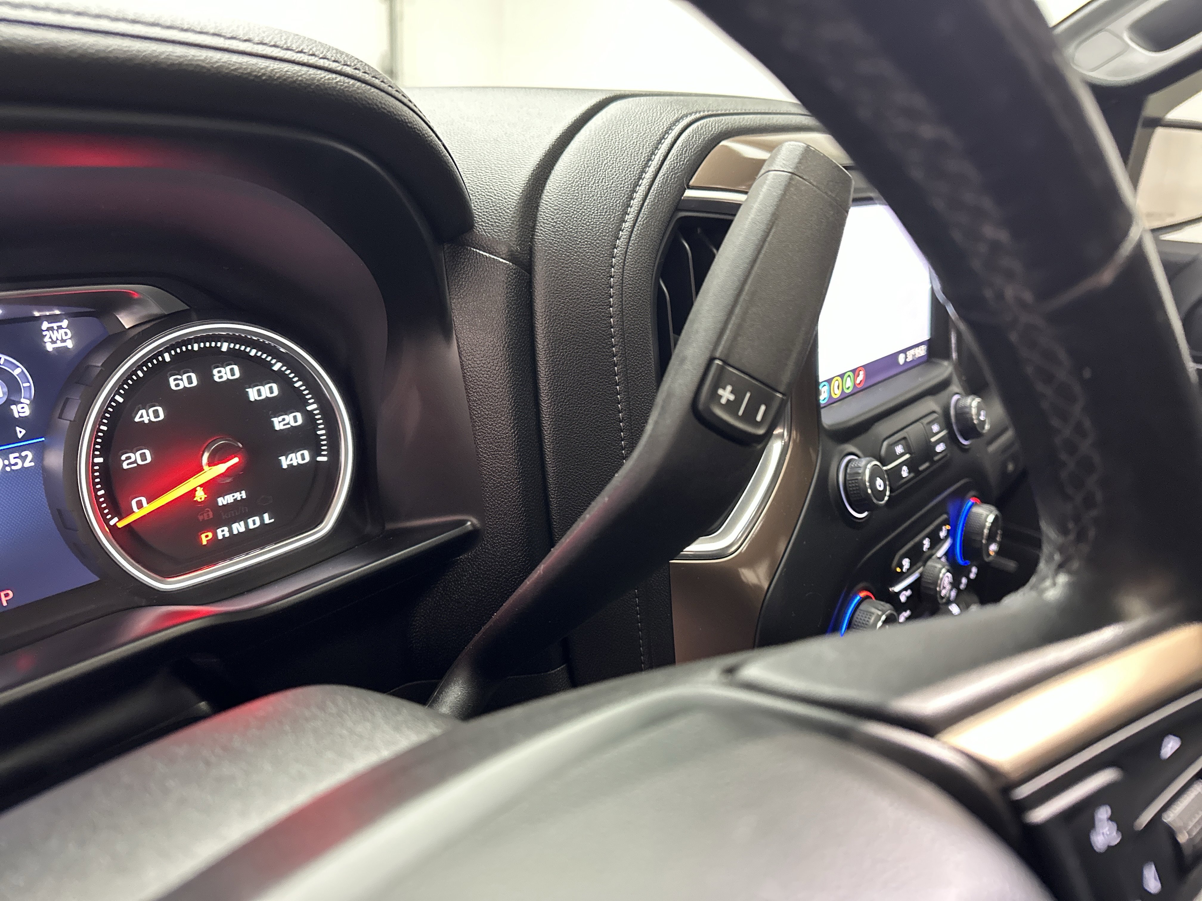 Used 2019 Chevrolet Silverado 1500 High Country image 45