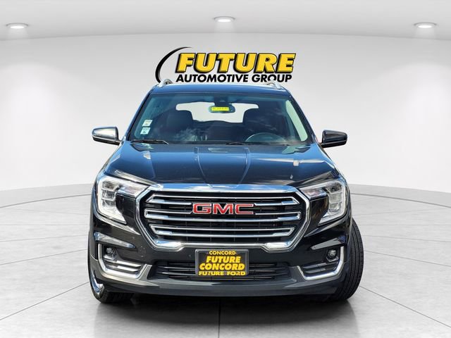 Used 2024 GMC Terrain SLT image 4