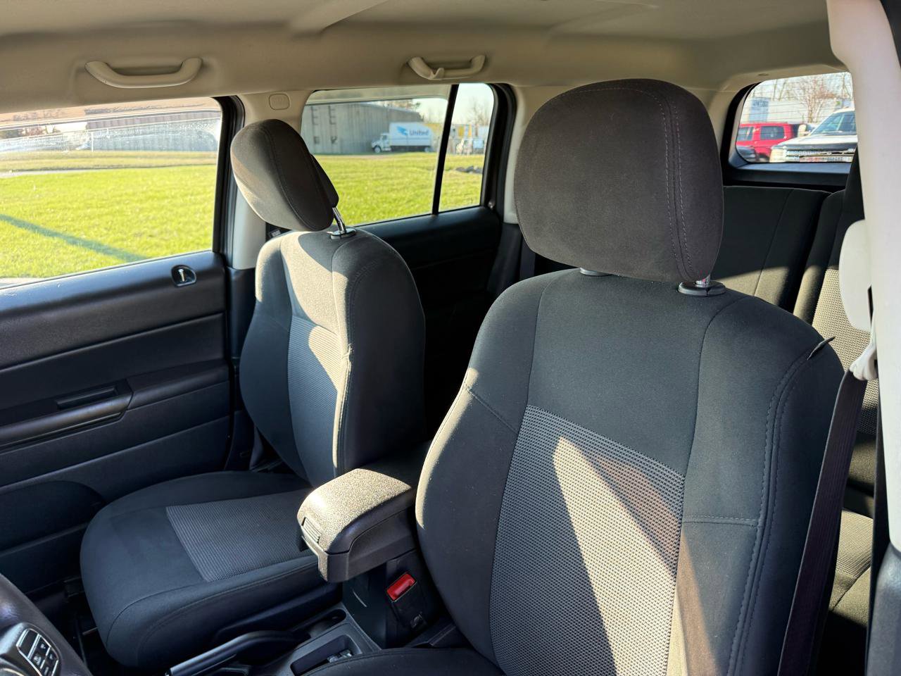 Used 2017 Jeep Patriot Sport w/ Power Value Group image 13