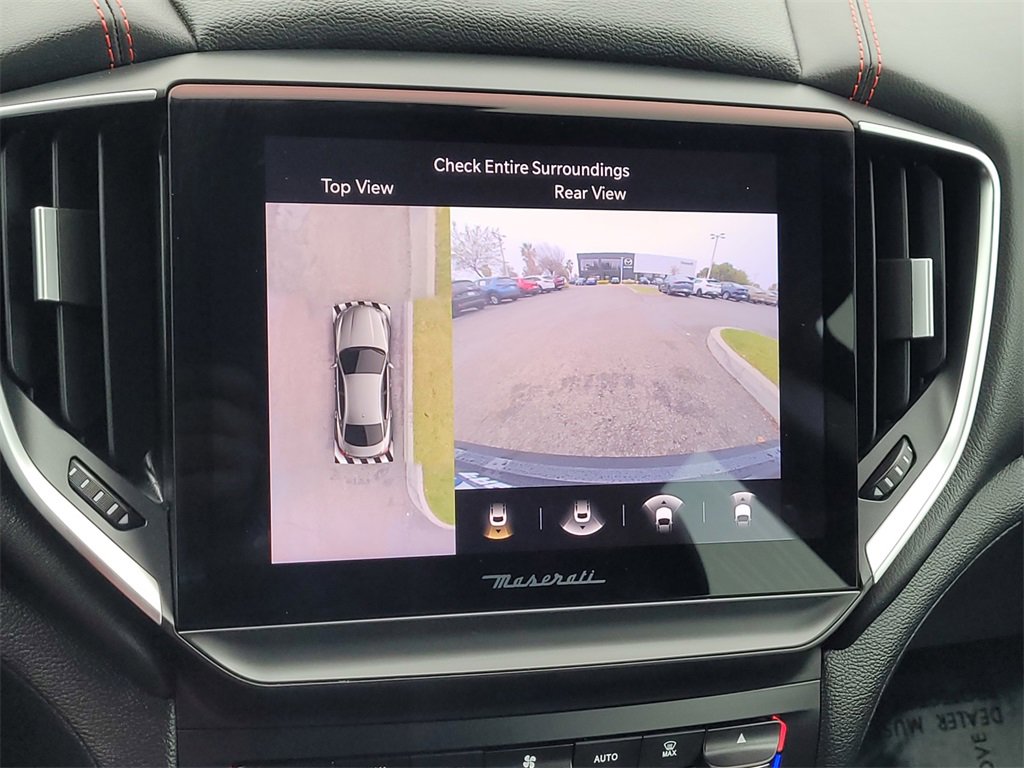 Used 2022 Maserati Ghibli Modena Q4 image 17