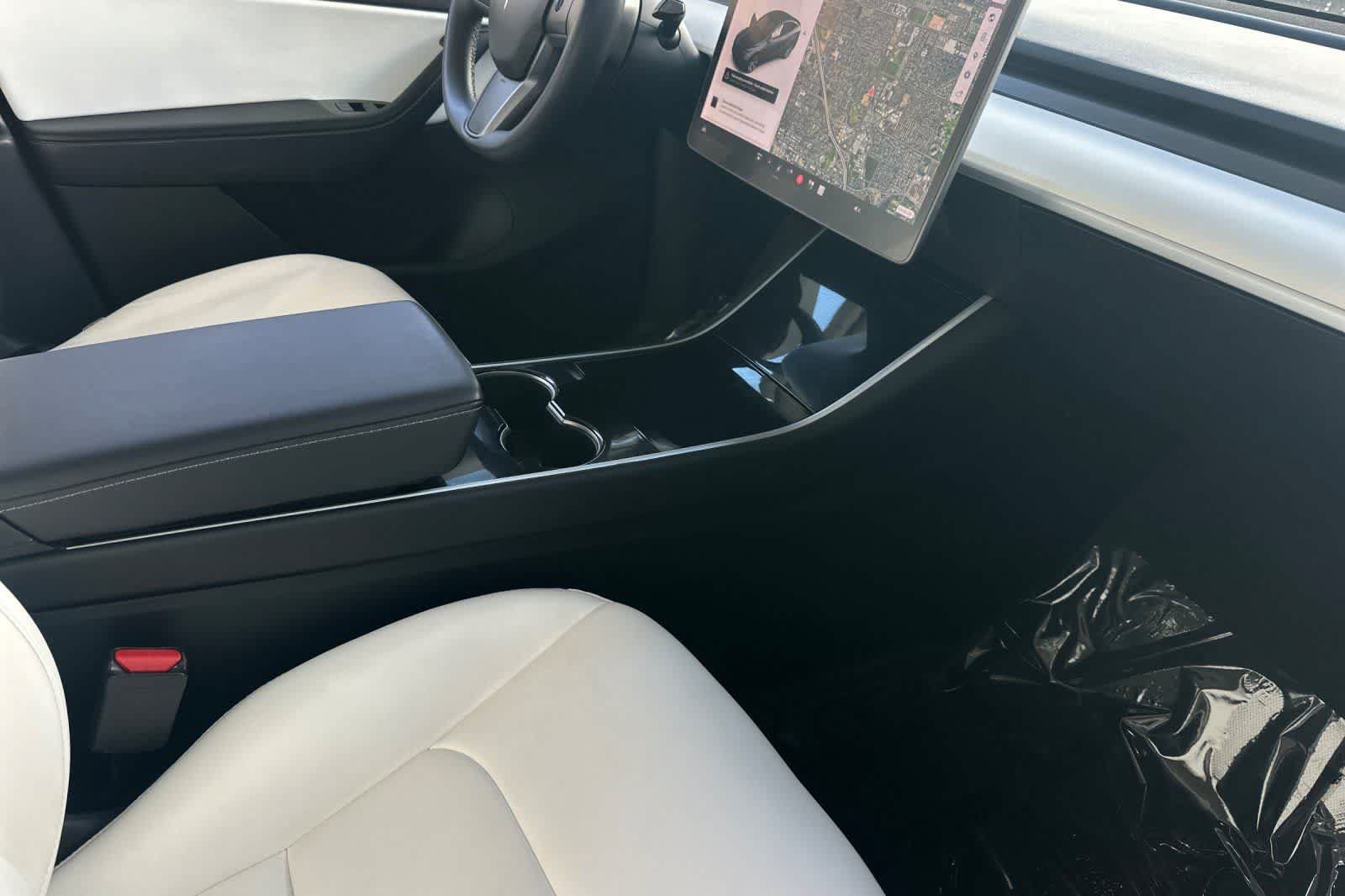 Used 2020 Tesla Model Y Long Range AWD/4WD image 19