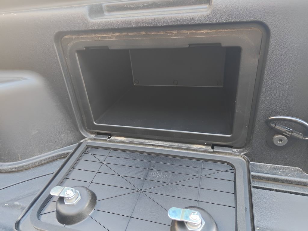 Used 2025 Hyundai Santa Cruz SEL image 30