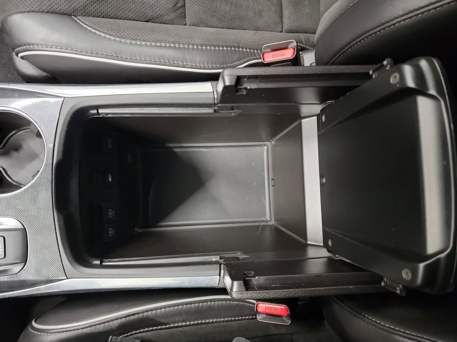 Used 2020 Acura MDX A-Spec image 29