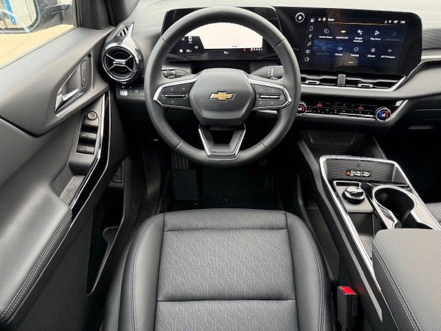 New 2026 Chevrolet Equinox LT w/ Convenience Package II image 26