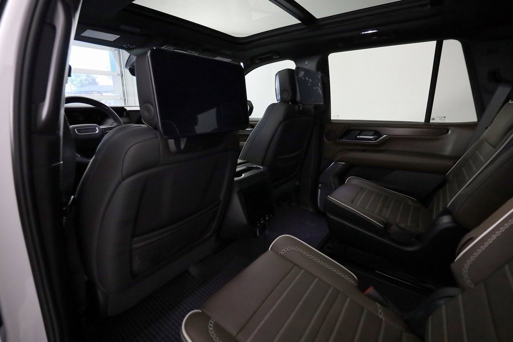 Used 2025 GMC Yukon Denali Ultimate image 18