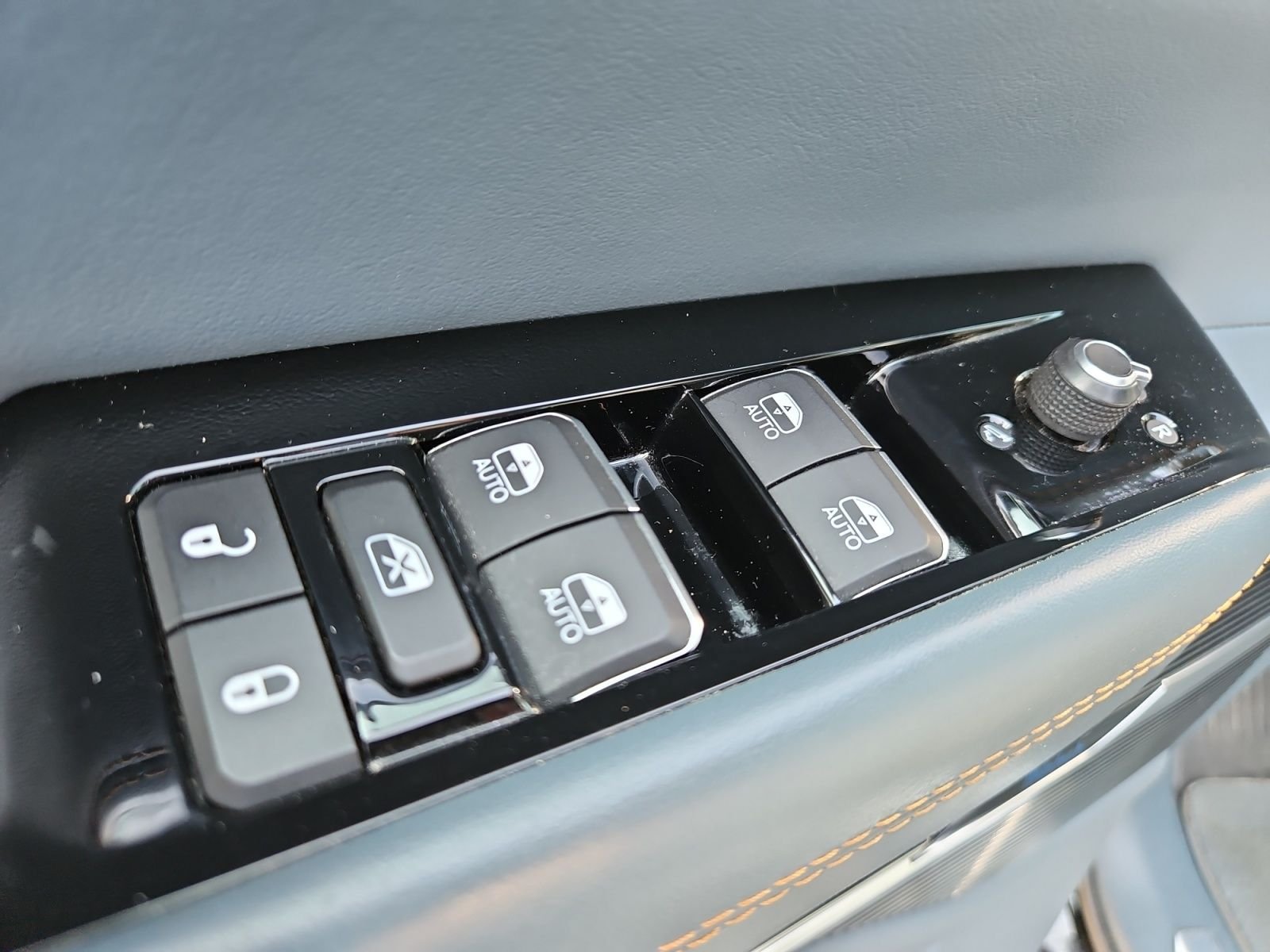 Used 2022 Jeep Grand Wagoneer Series II AWD/4WD image 22