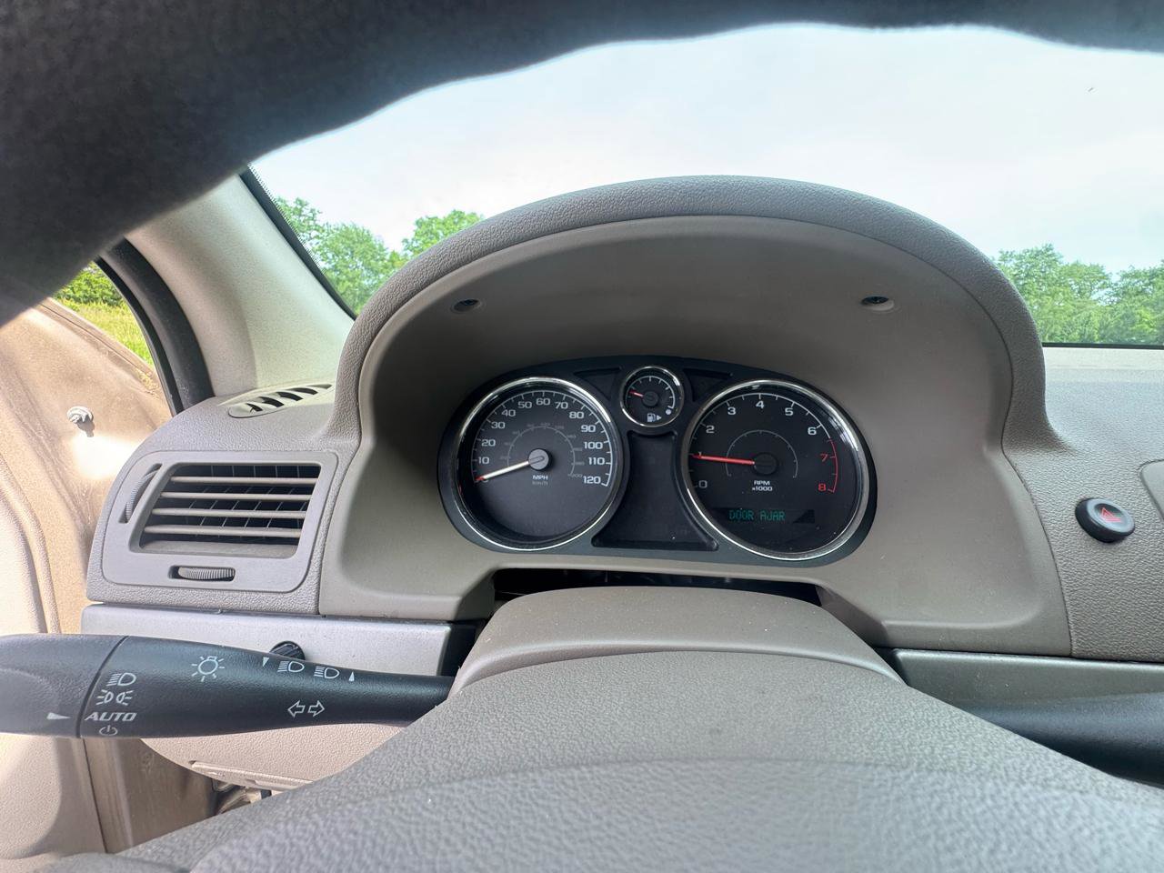 Used 2005 Chevrolet Cobalt LS FWD image 20