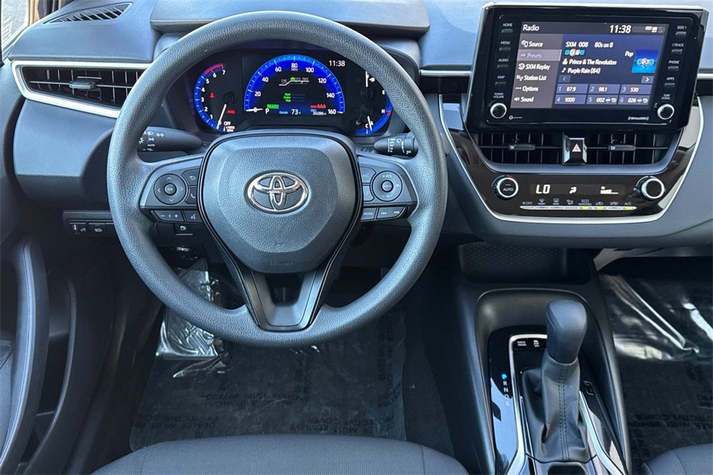 Used 2022 Toyota Corolla LE image 16