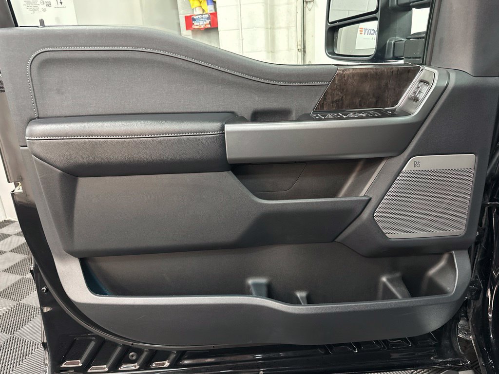 Used 2026 Ford F250 Lariat w/ Lariat Premium Package AWD/4WD image 17