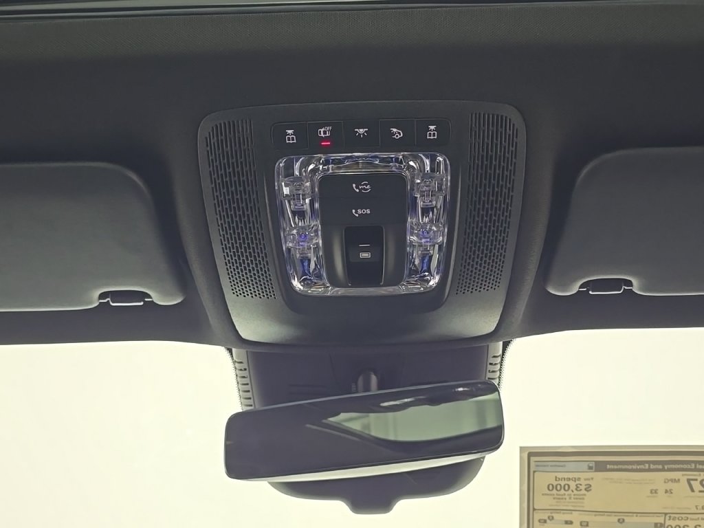 New 2026 Mercedes-Benz GLB 250 4MATIC image 25