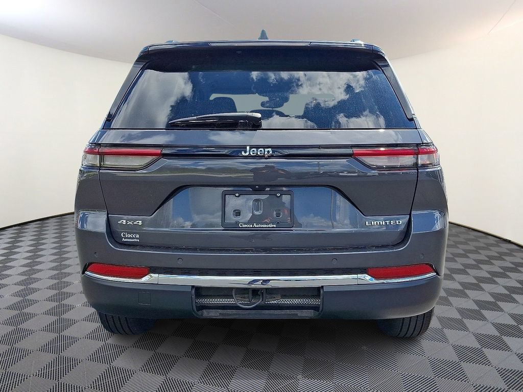 Used 2022 Jeep Grand Cherokee Limited AWD/4WD image 8