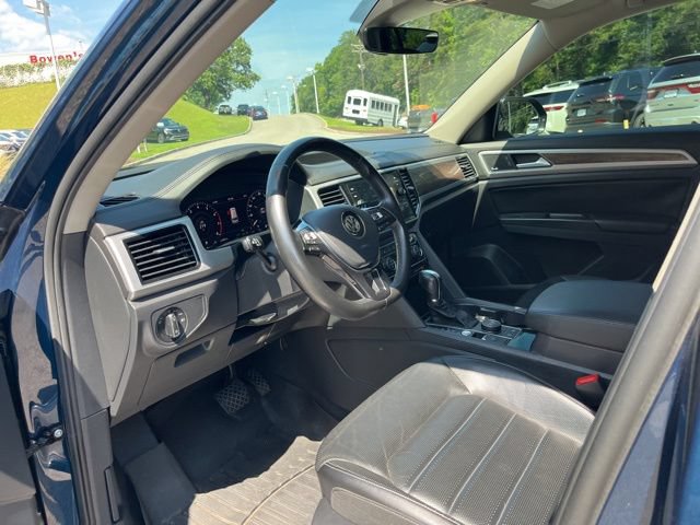 Used 2018 Volkswagen Atlas SEL Premium AWD/4WD image 6
