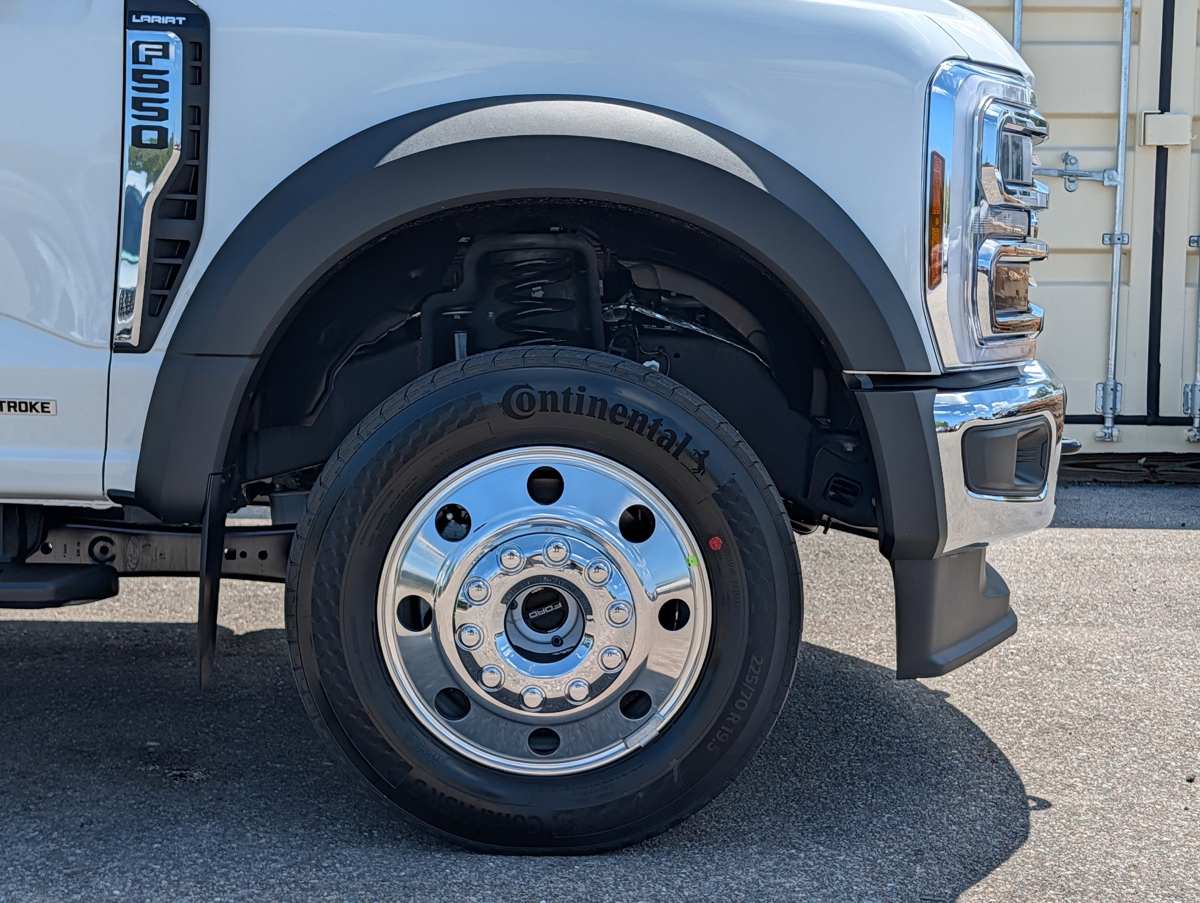New 2026 Ford F550 4x4 Crew Cab Super Duty image 12