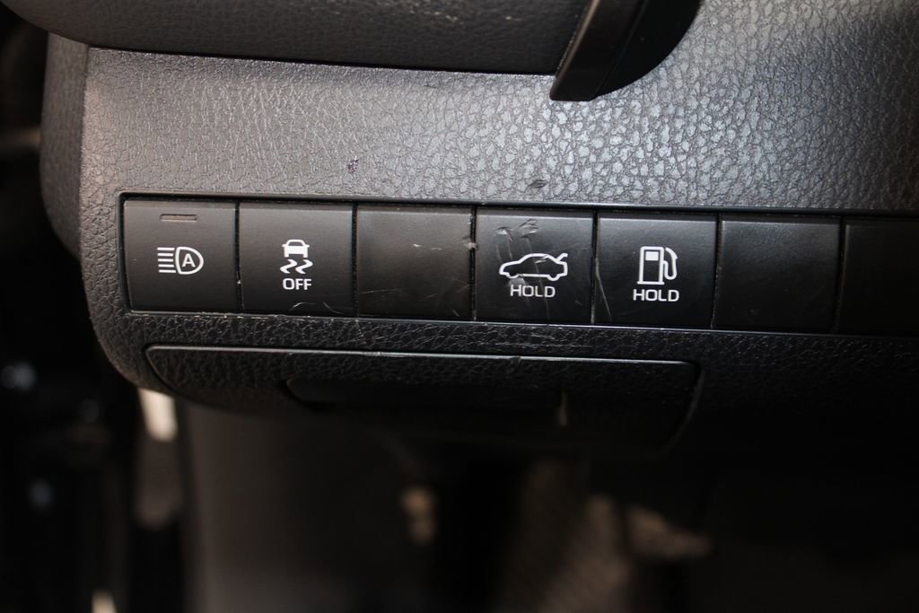 Used 2024 Toyota Camry LE image 26