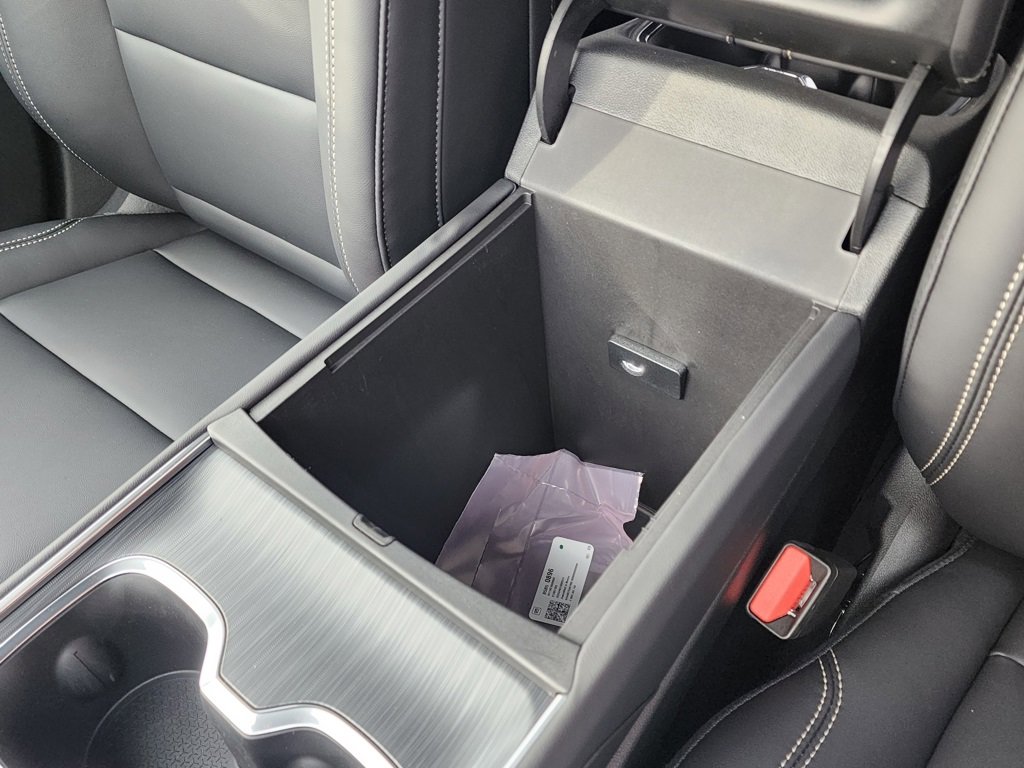 New 2026 GMC Acadia Elevation w/ Black Edition image 34