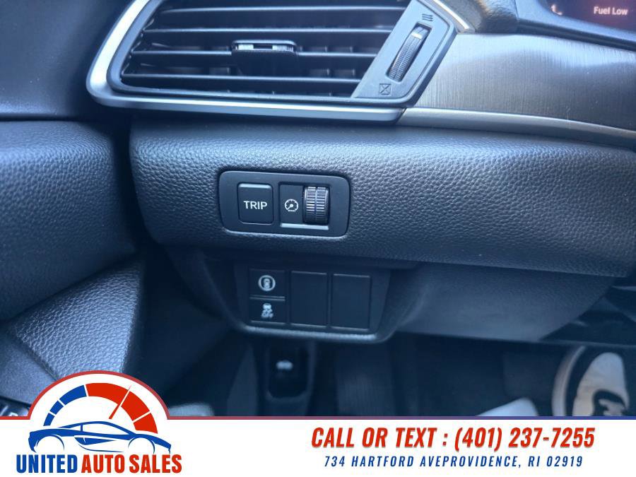 Used 2018 Honda Accord LX image 17
