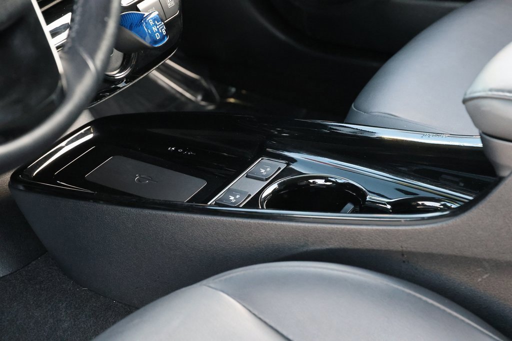 Certified 2022 Toyota Prius XLE w/ Advanced Technology Package image 16