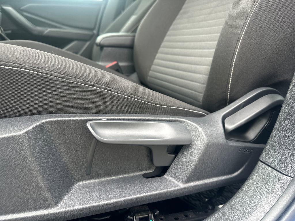 Certified 2022 Volkswagen Jetta S w/ IQ.Drive Package FWD image 9