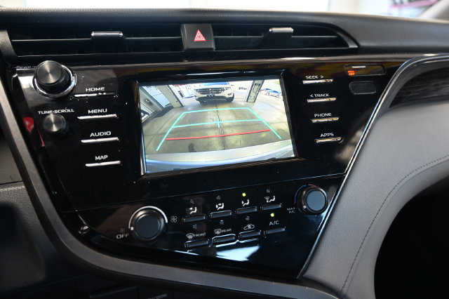 Used 2019 Toyota Camry LE FWD image 16