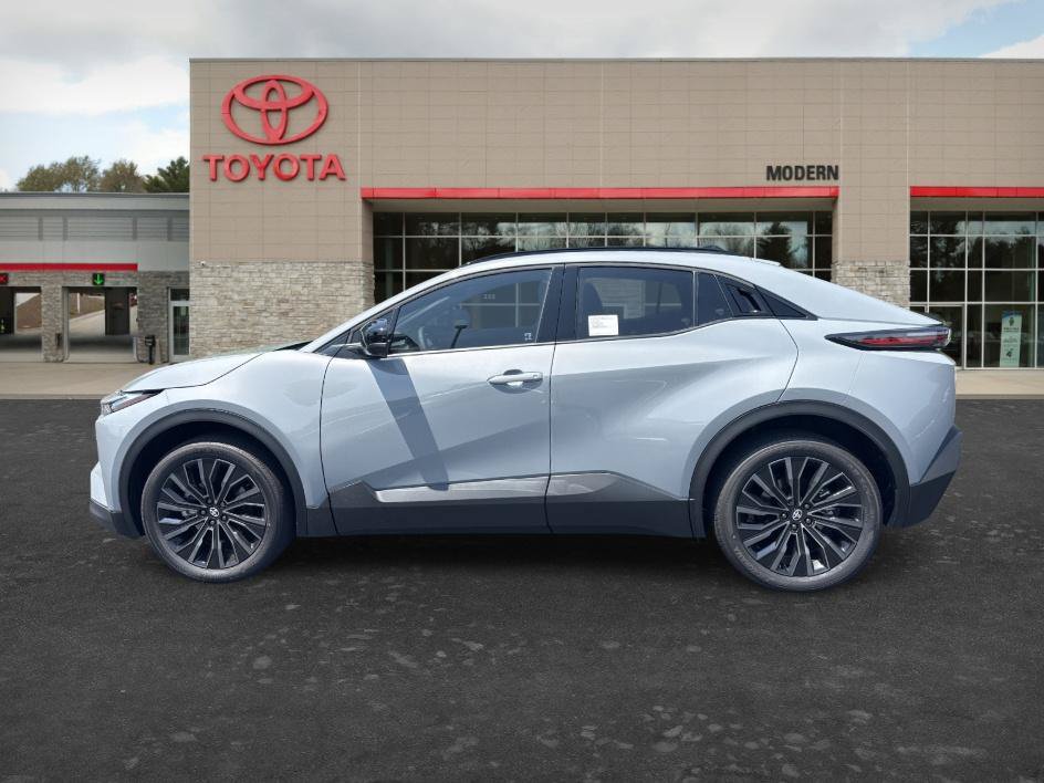 New 2026 Toyota C-HR AWD/4WD image 7