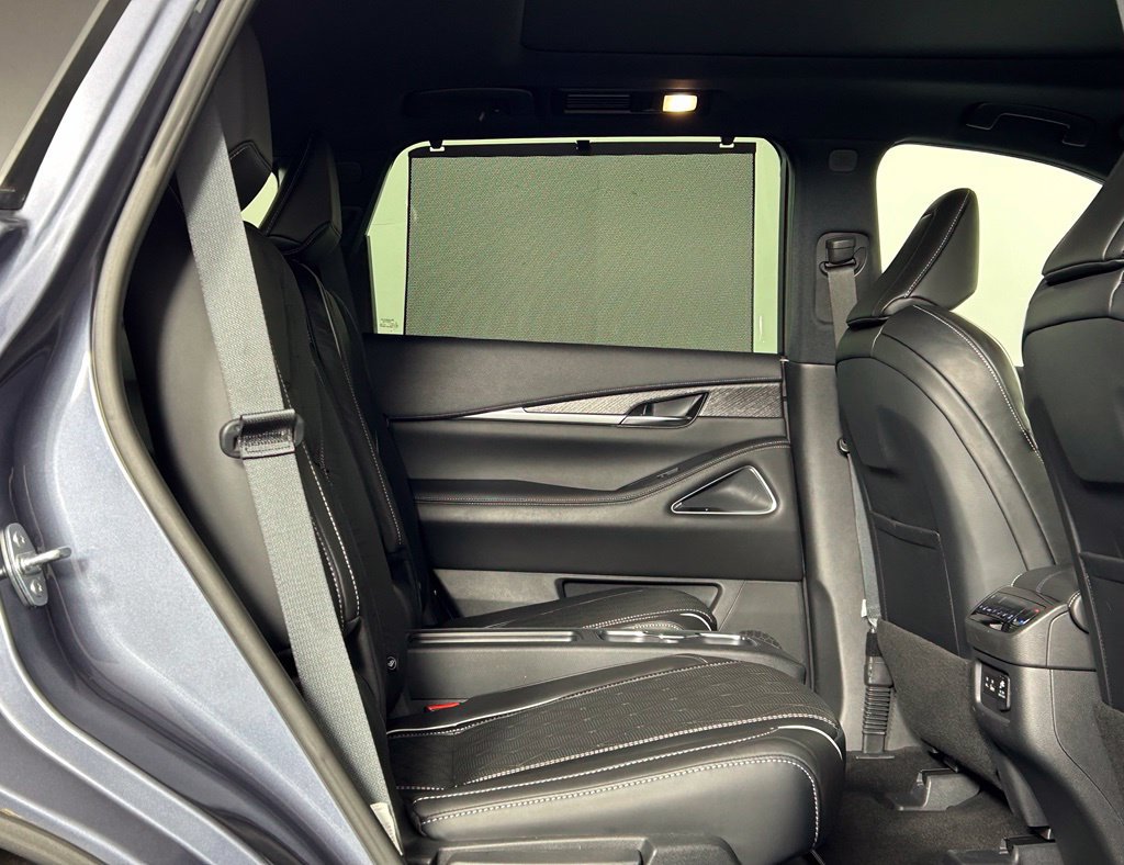 Used 2023 INFINITI QX60 Autograph w/ Cargo Package AWD/4WD image 13