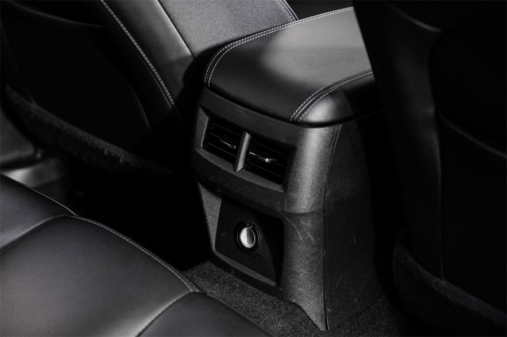 Used 2024 Cadillac CT4 Luxury image 42