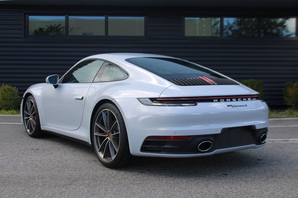 Used 2024 Porsche 911 Carrera S image 3