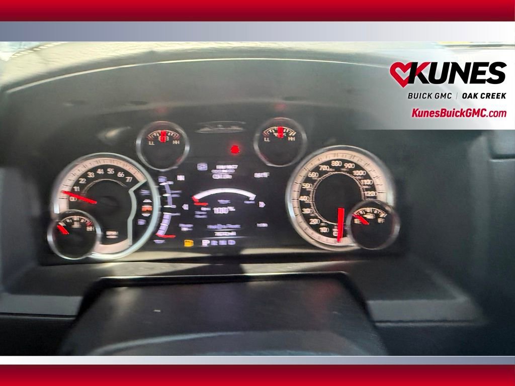 Used 2016 RAM 1500 Sport w/ Black Ram 1500 Sport Group AWD/4WD image 11