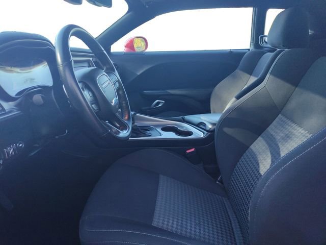 Used 2022 Dodge Challenger GT w/ Blacktop Package image 9