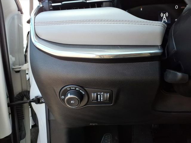 Used 2022 Jeep Compass Limited w/ Elite Group AWD/4WD image 18