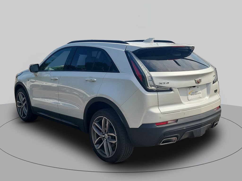 Used 2023 Cadillac XT4 Sport FWD image 5
