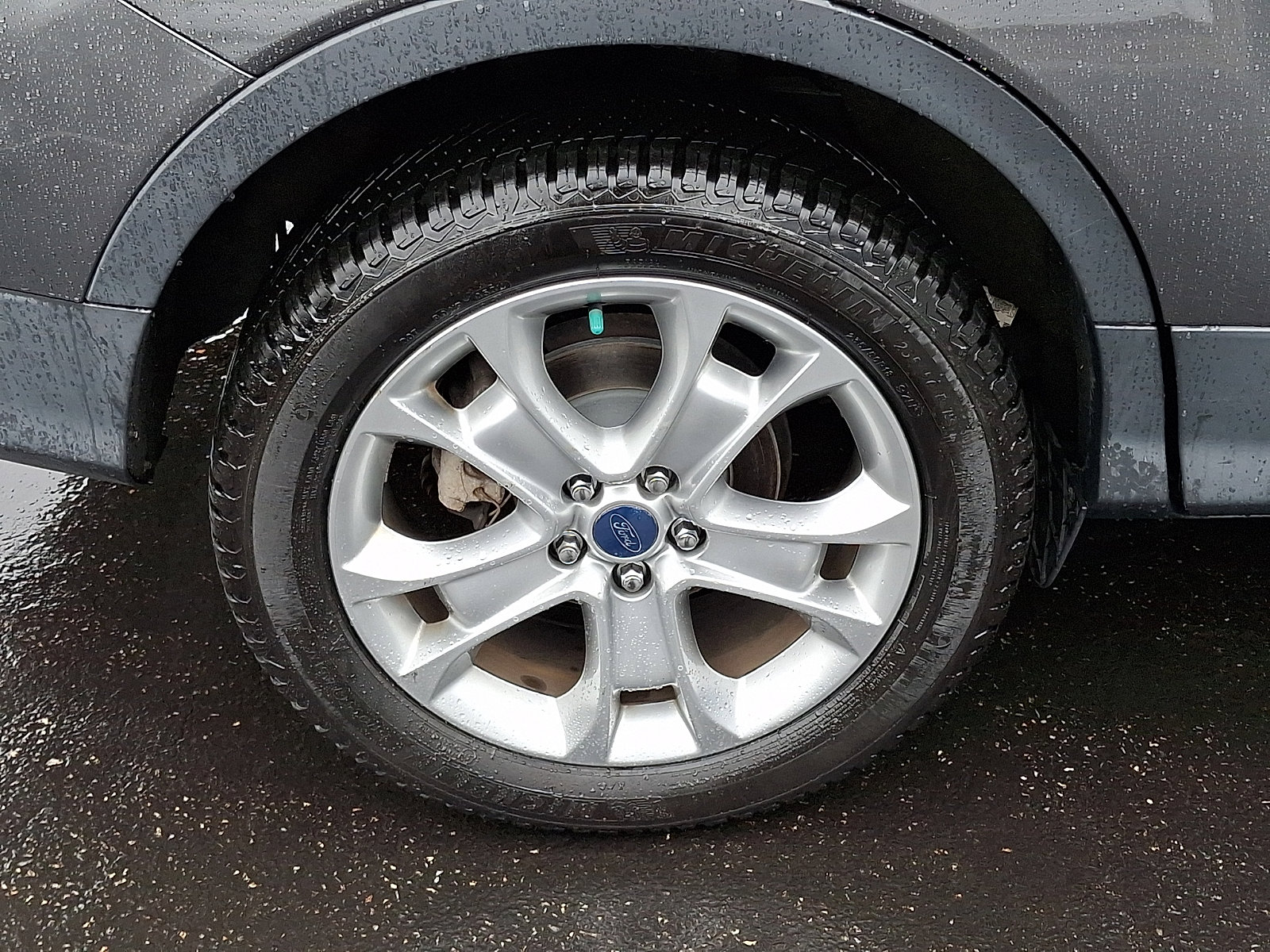 Used 2015 Ford Escape Titanium w/ Equipment Group 301A image 9