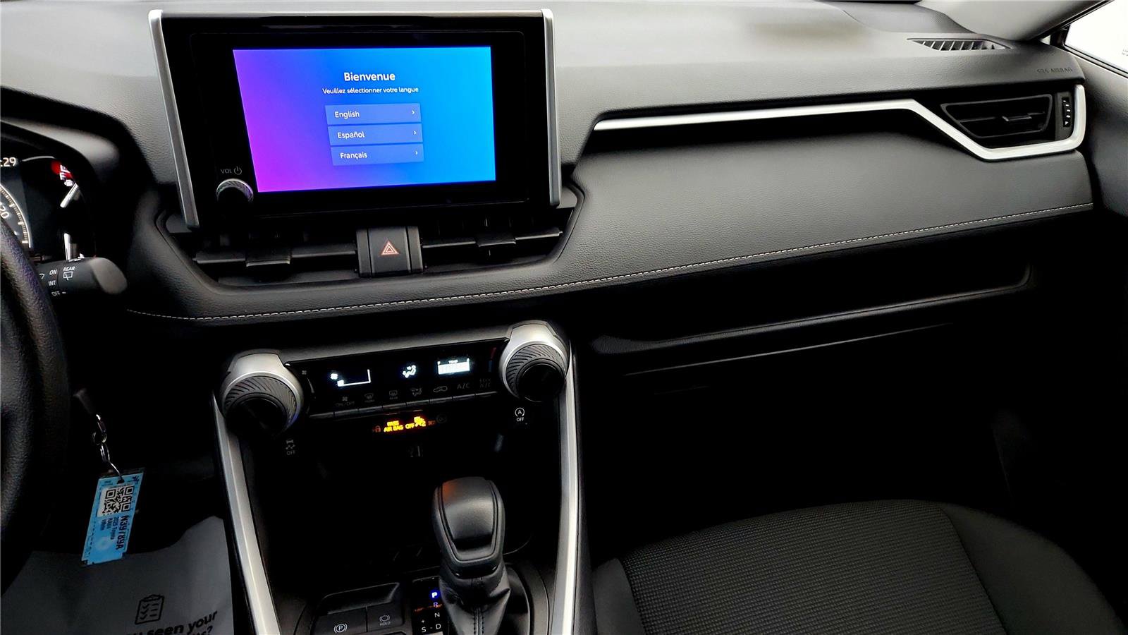 Certified 2025 Toyota RAV4 LE image 29