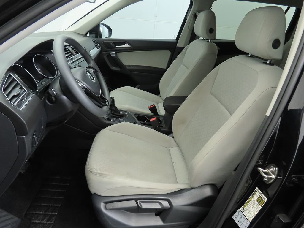 Used 2021 Volkswagen Tiguan S image 19