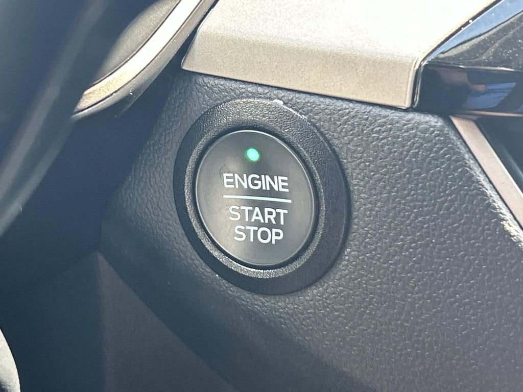 Used 2021 Ford Escape SEL image 33