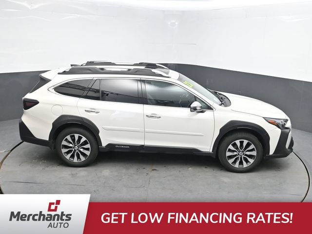 Used 2023 Subaru Outback Touring AWD/4WD image 38