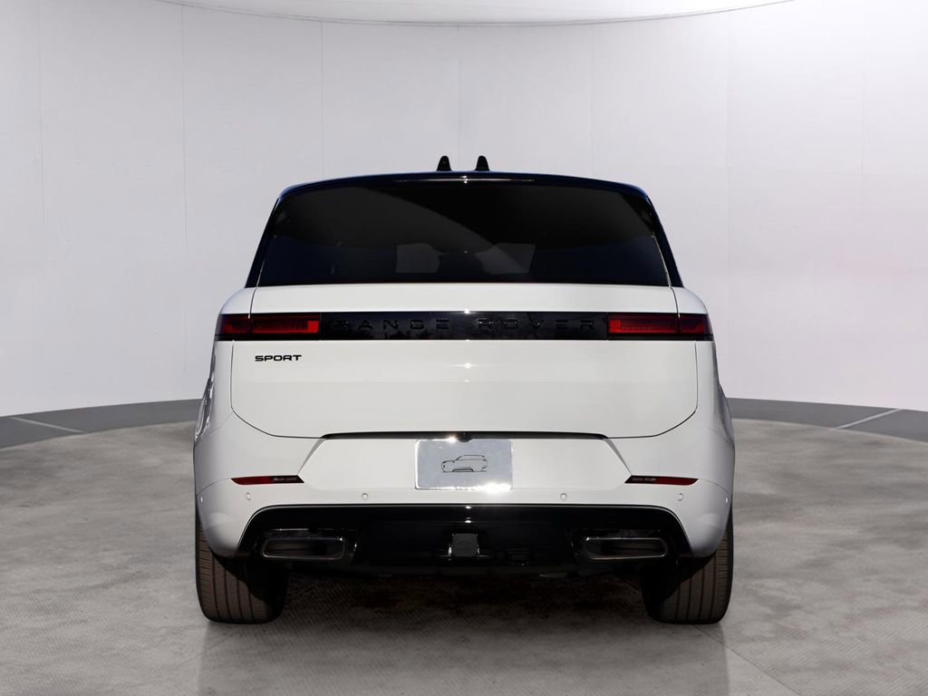 New 2026 Land Rover Range Rover Sport Dynamic SE image 6