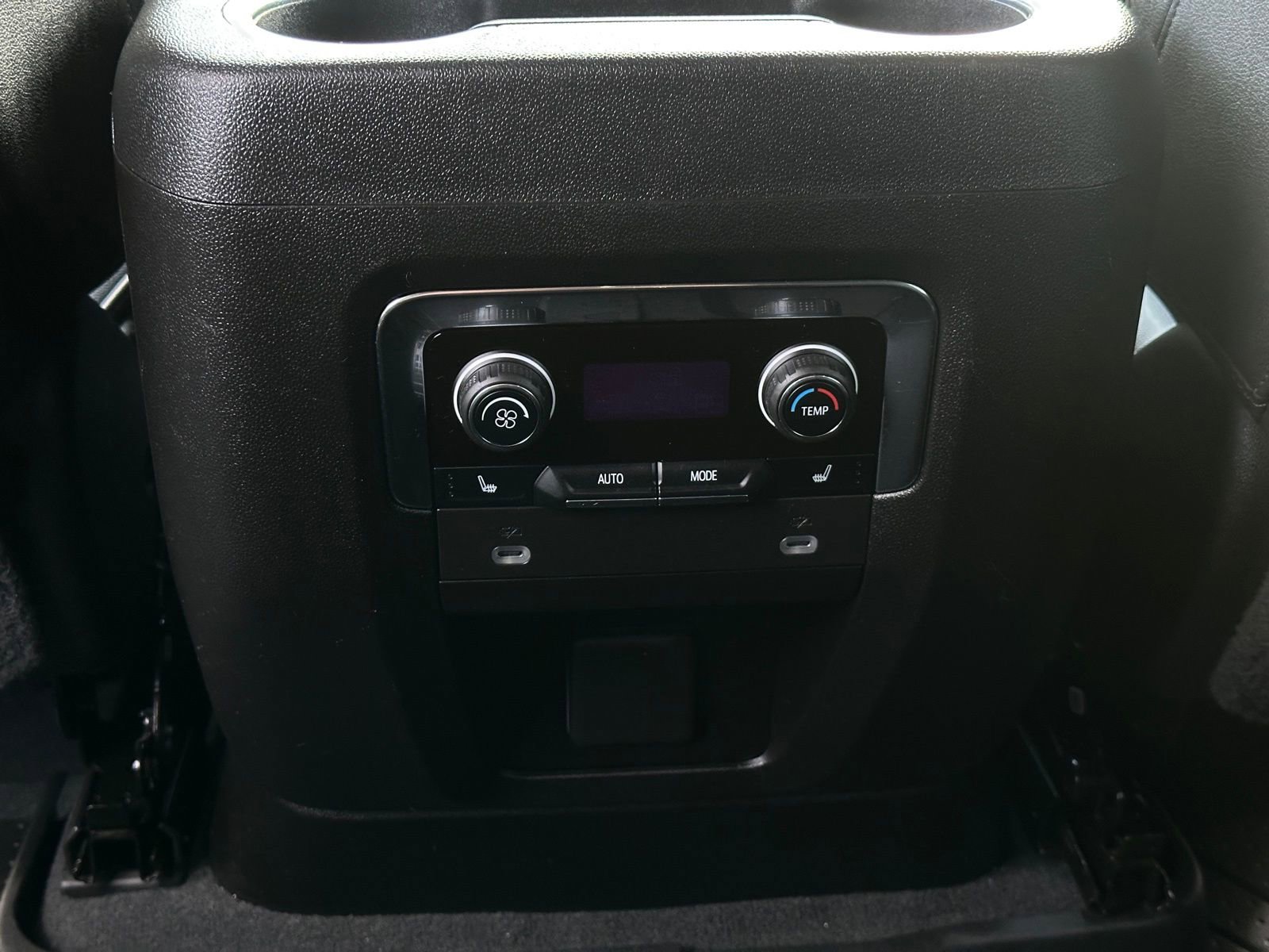 Used 2023 Chevrolet Suburban Premier w/ Max Trailering Package image 23