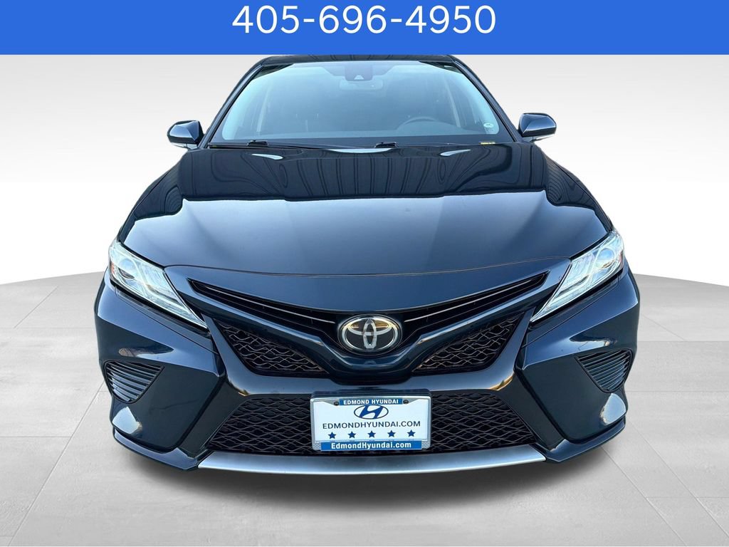 Used 2020 Toyota Camry XSE FWD image 10