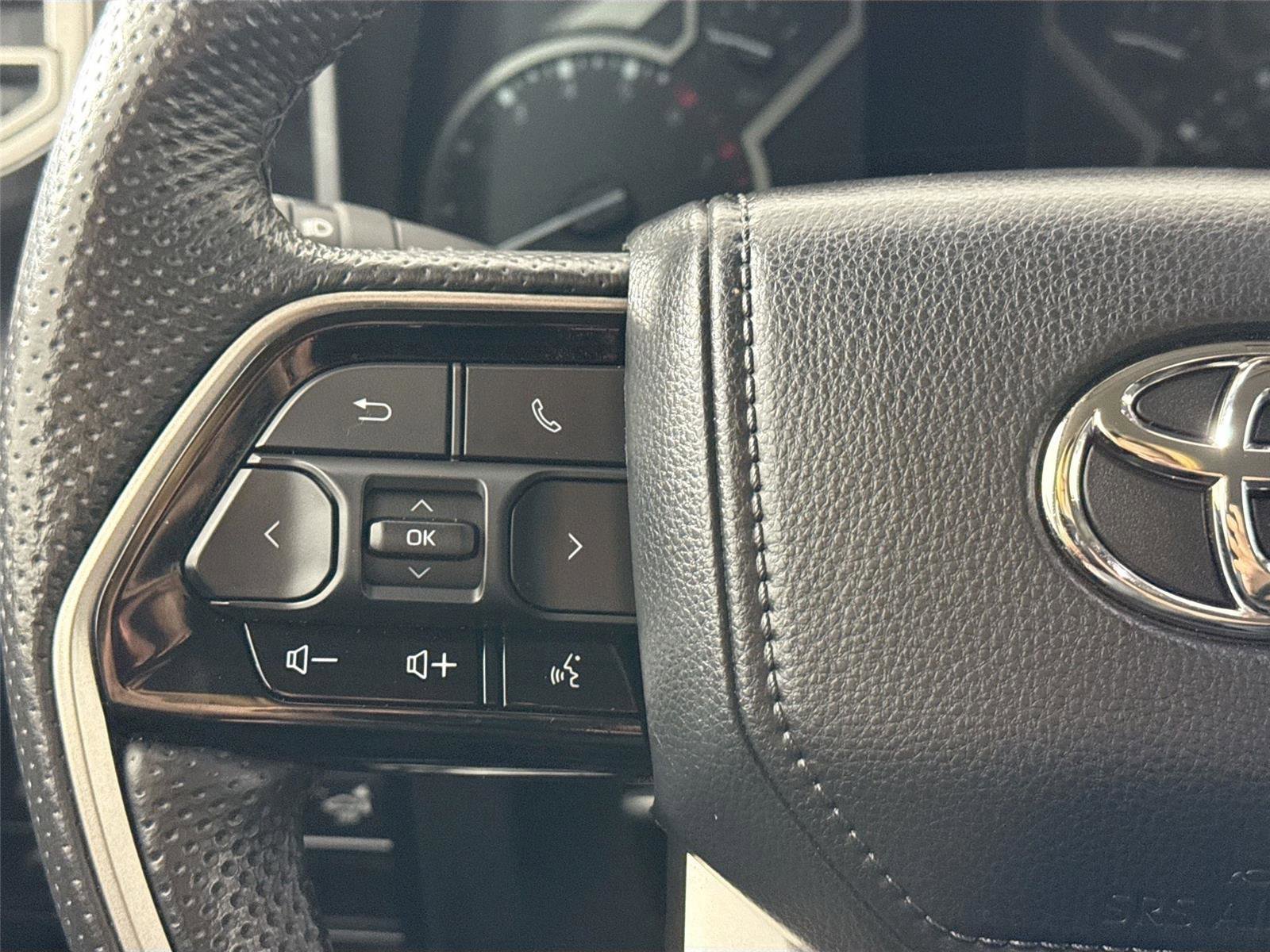 Used 2024 Toyota Tundra SR5 w/ SR5 Premium Package image 18