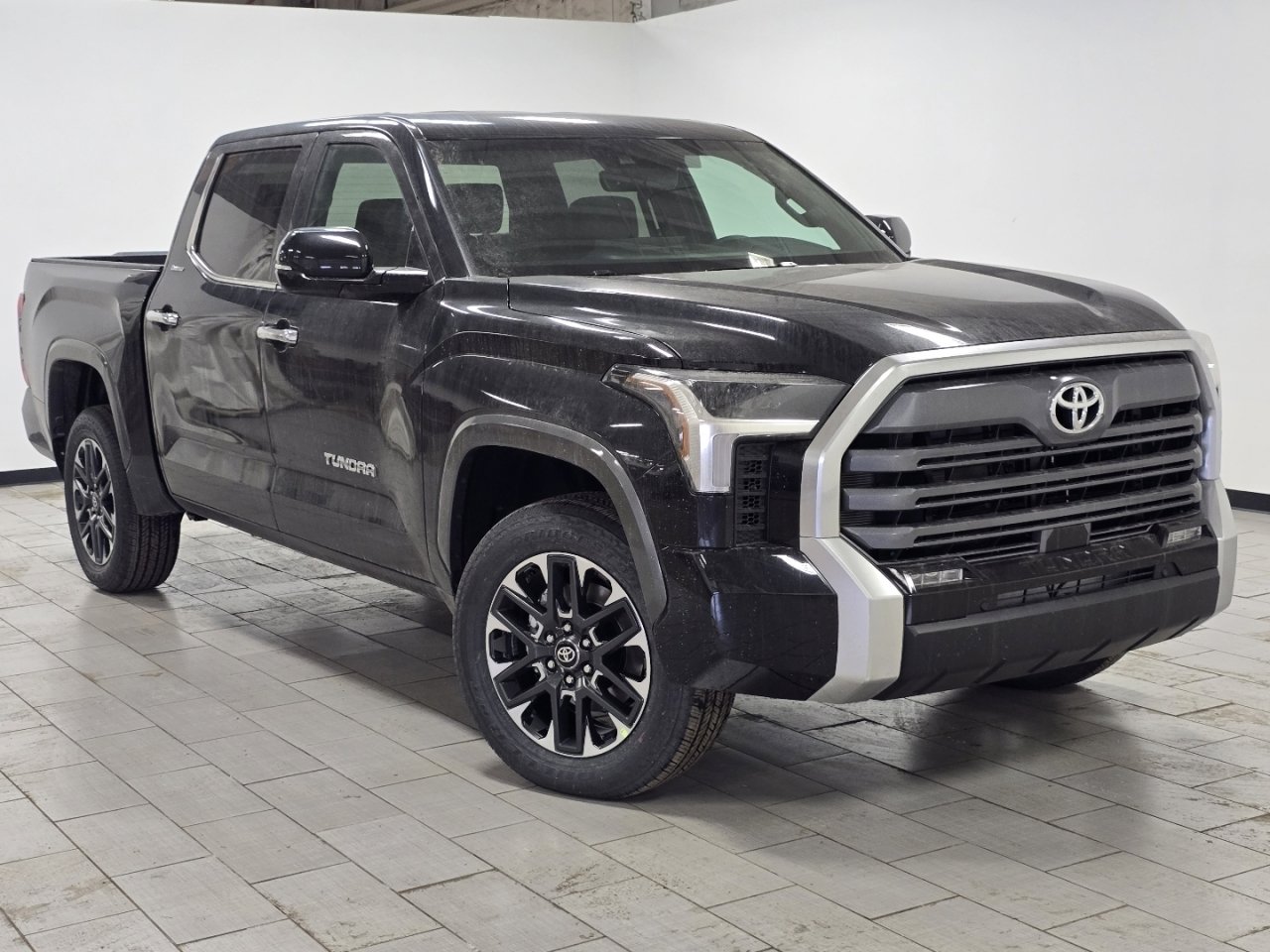 New 2026 Toyota Tundra Limited image 2