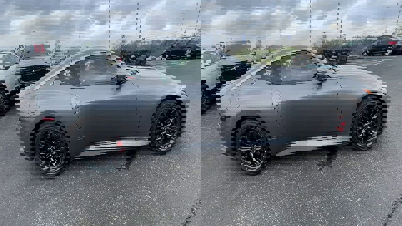 Used 2024 Nissan Z Performance w/ Floor Mat Package image 8
