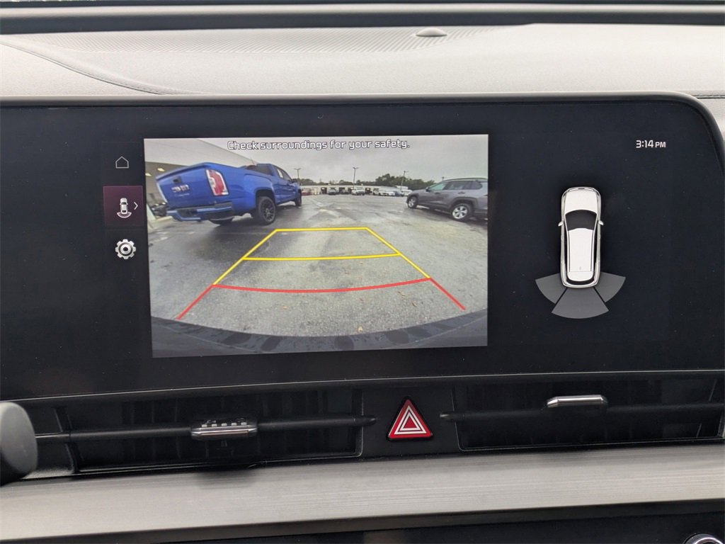 Used 2023 Kia Sportage EX image 21